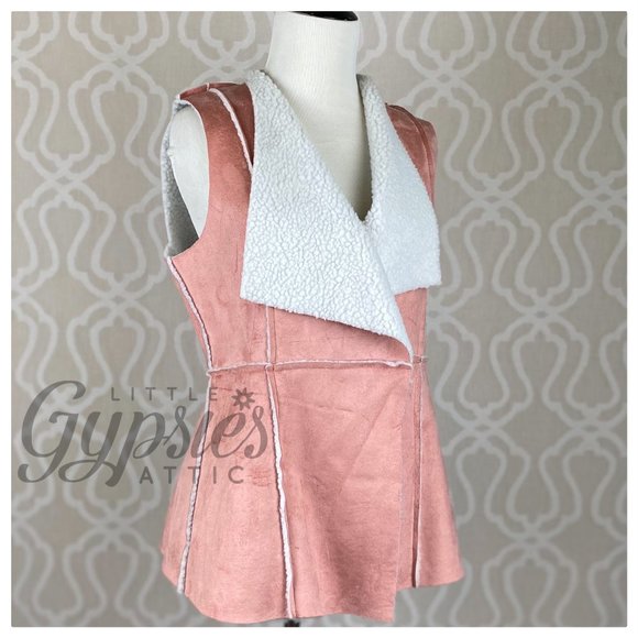 Classic Pink Sherpa Suede Vest - Picture 6 of 8